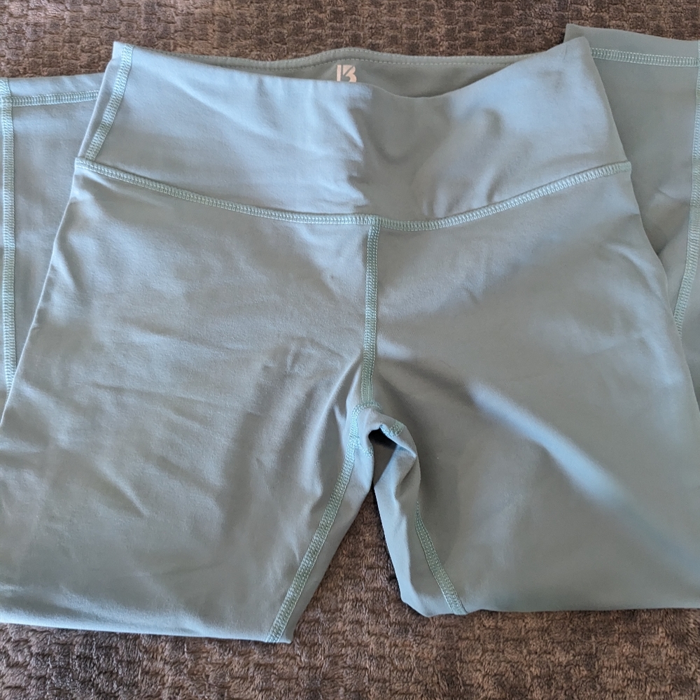 Buffbunny Camilla Capri